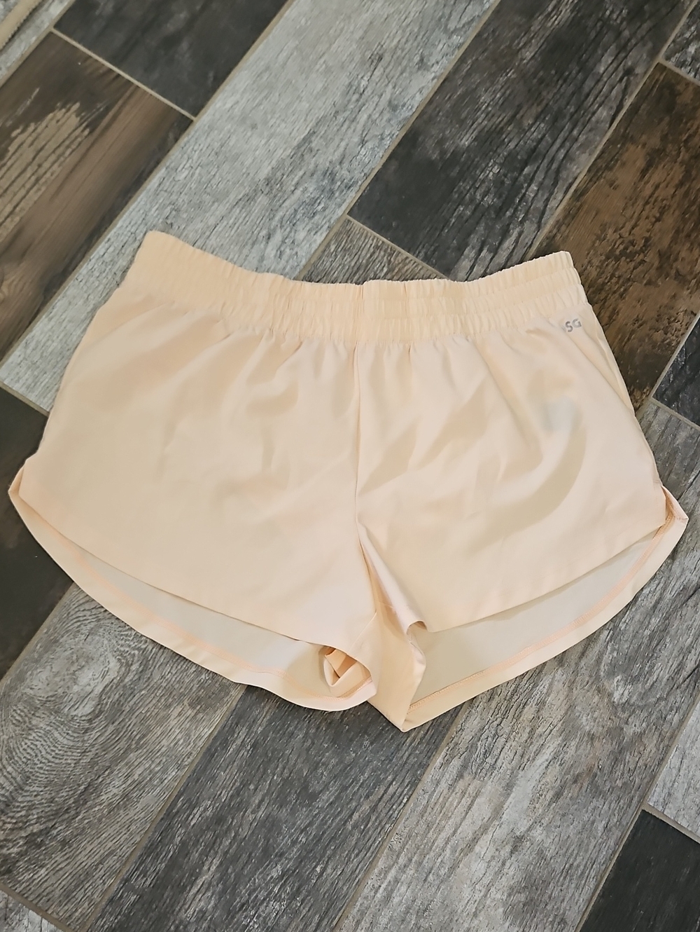 DSG Light Peach Women's Athletic Shorts Size M